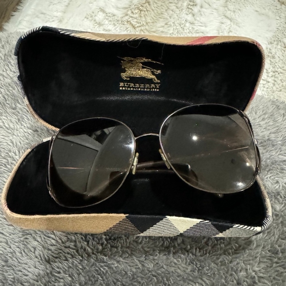Burberry Sunglasses